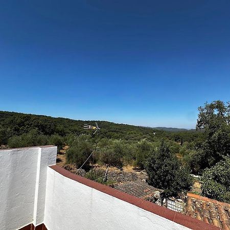Espaciosa Y Elegante Casa Rural En Los Marines المظهر الخارجي الصورة