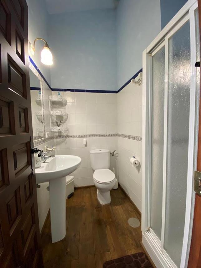 Espaciosa Y Elegante Casa Rural En Los Marines المظهر الخارجي الصورة