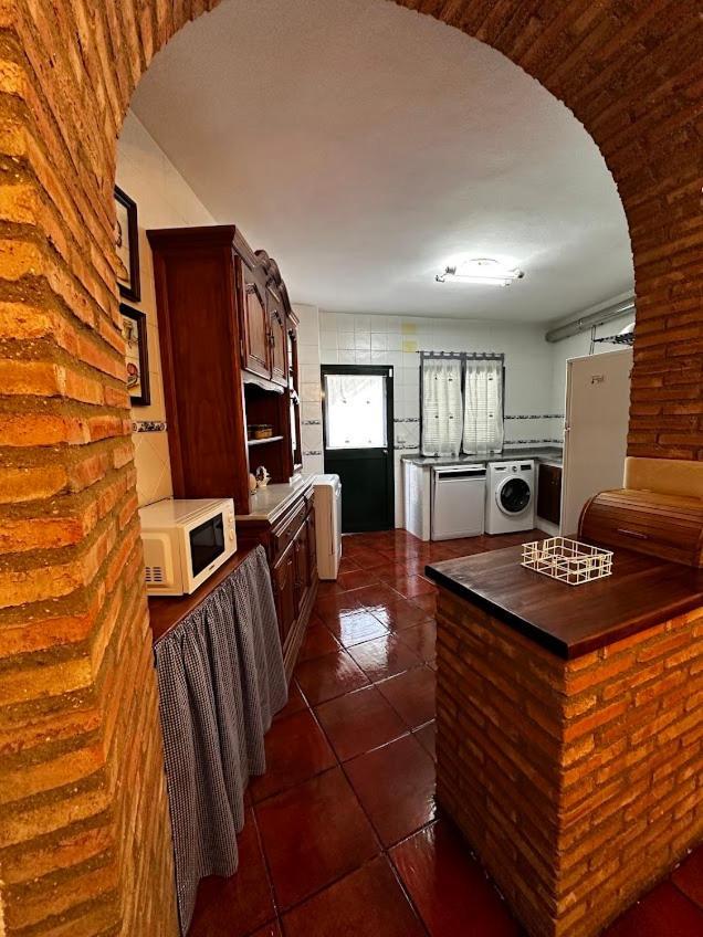 Espaciosa Y Elegante Casa Rural En Los Marines المظهر الخارجي الصورة