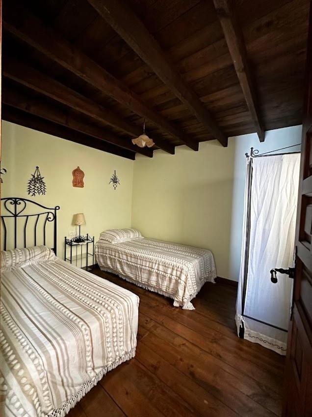 Espaciosa Y Elegante Casa Rural En Los Marines المظهر الخارجي الصورة