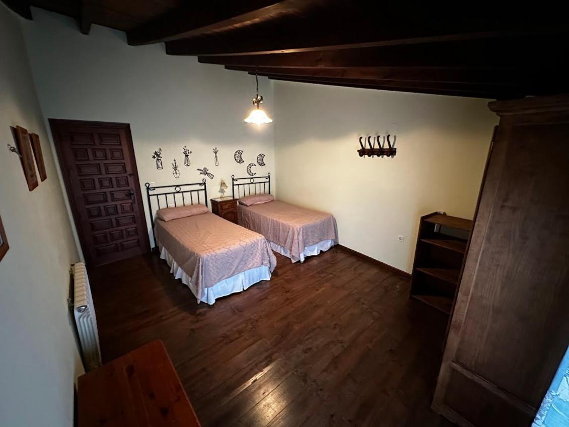 Espaciosa Y Elegante Casa Rural En Los Marines المظهر الخارجي الصورة